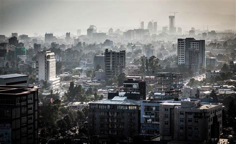  Addis Ababa Rhapsody: A Symphony of Urban Longing and Displacement